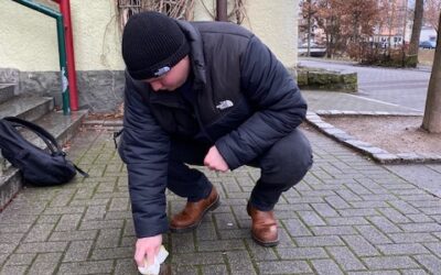 Stolperstein- Putzaktion